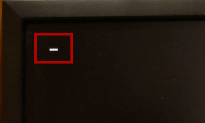 点滅するカーソルが表示されたままパソコンが起動しない